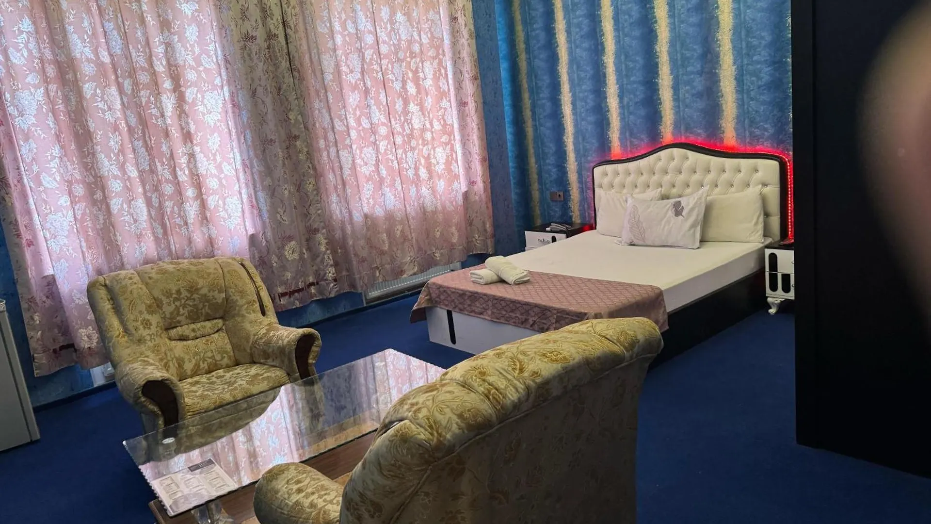 Urban Badamdart Hotel Baku